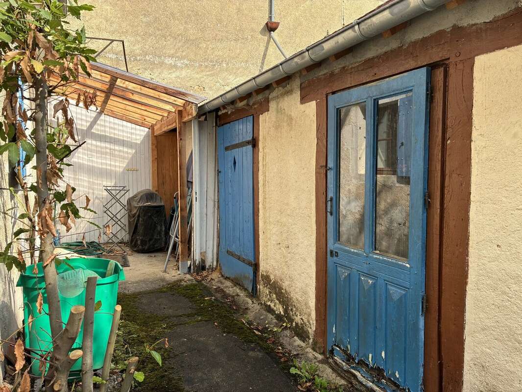 Maison à BRIGUEIL-LE-CHANTRE