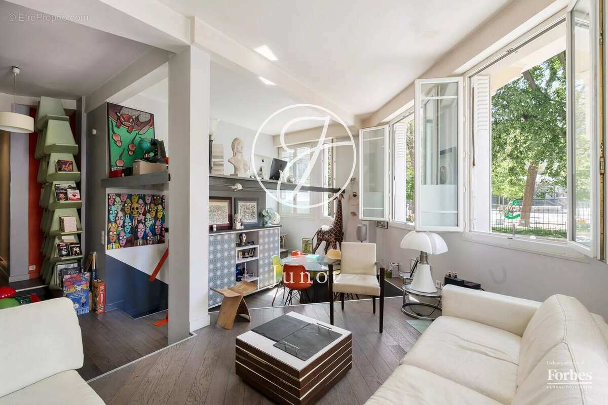 Appartement à PARIS-18E