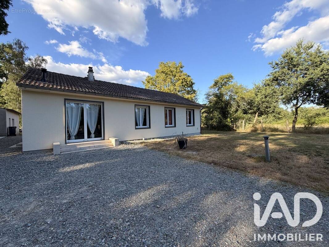 Photo 1 - Maison à ARNAGE