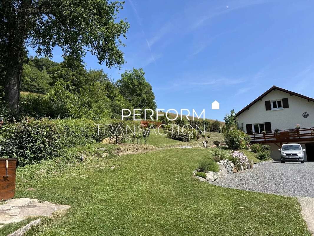 Maison à SAINT-MARTIN-D&#039;URIAGE