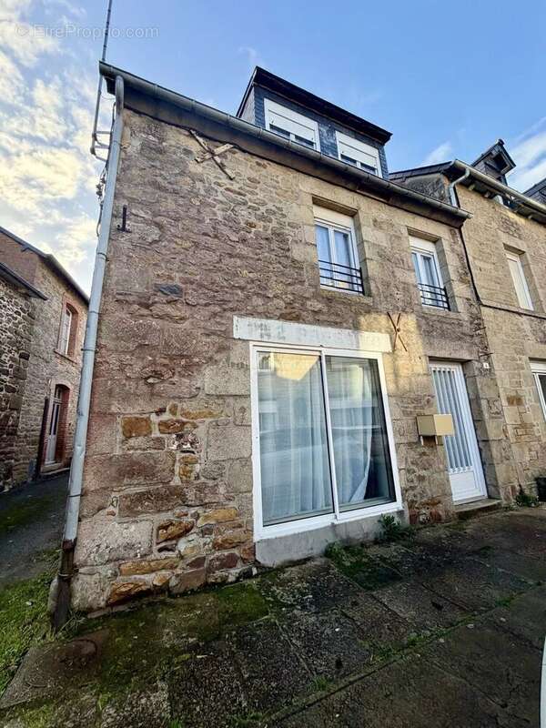 Maison à BROONS