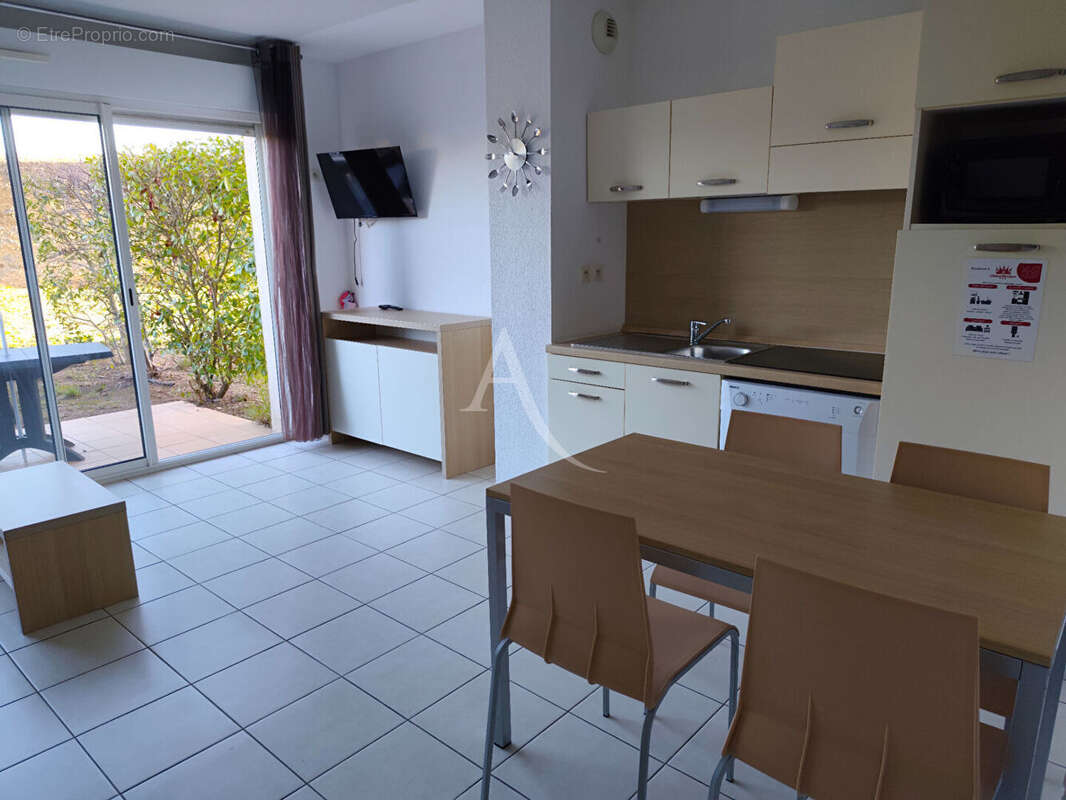 Appartement à AZILLE