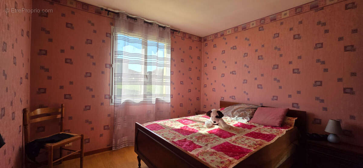 Maison à TAIZE-AIZIE