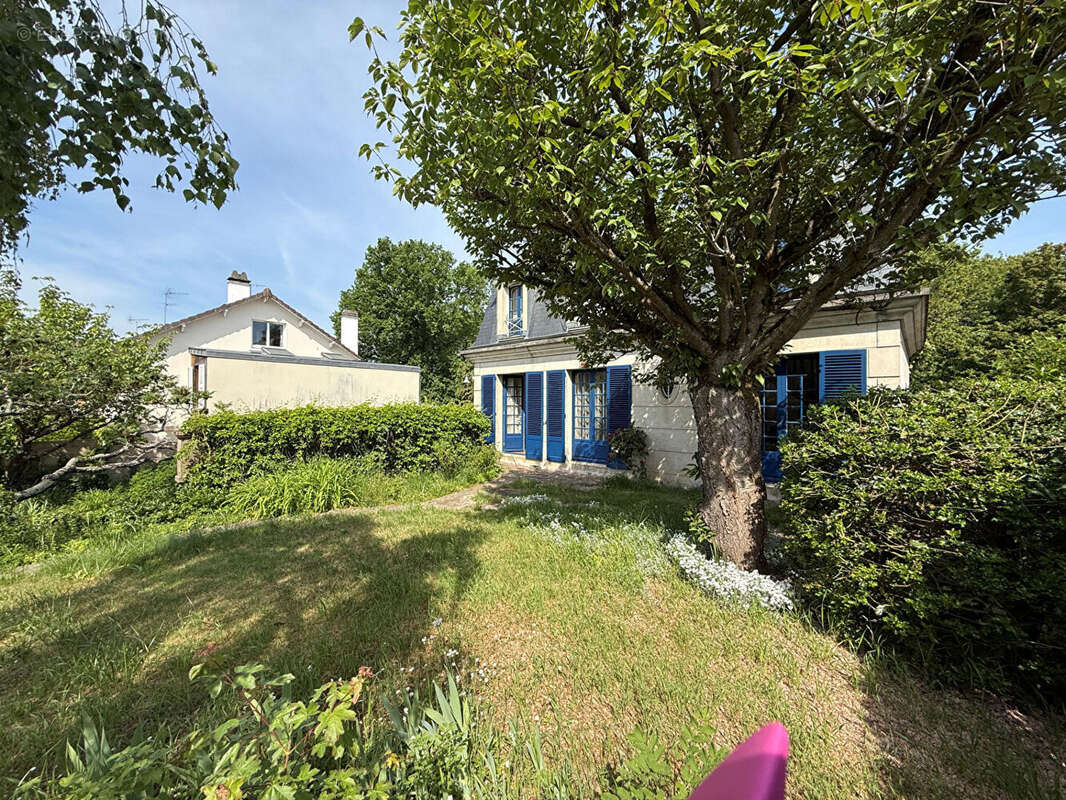 Maison à SACLAY