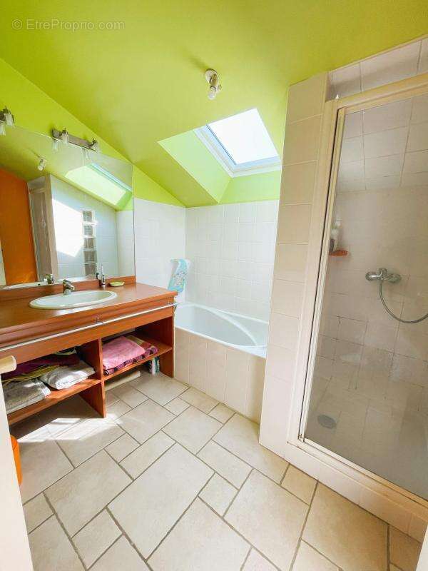 Maison avec piscine 8 pièces 146 m² La Séguinière - photo 12