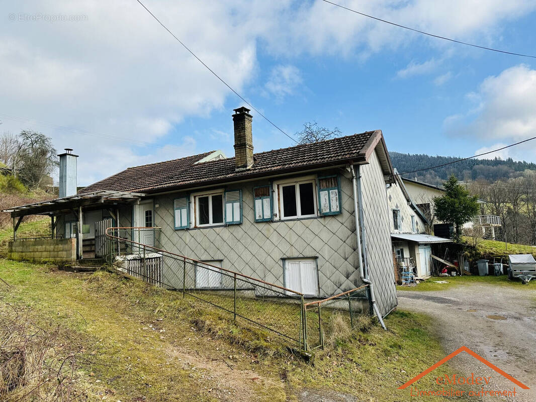 Maison à ELOYES