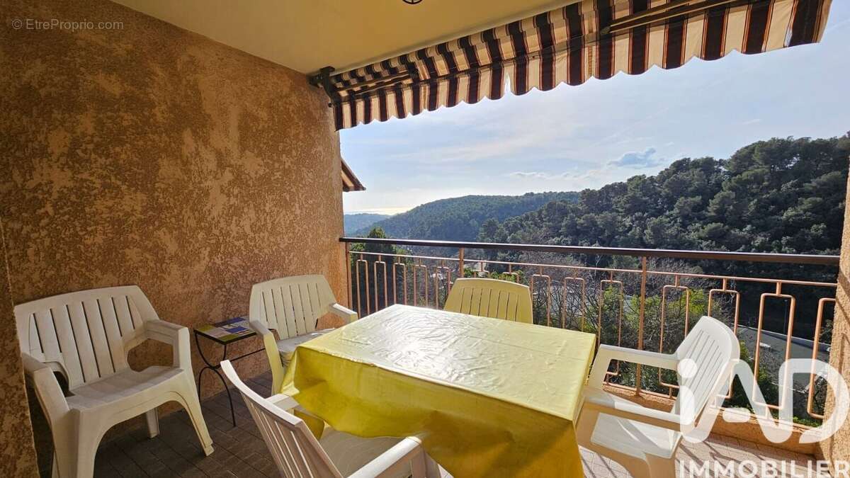 Appartement 47 m² à Vence  - photo 8