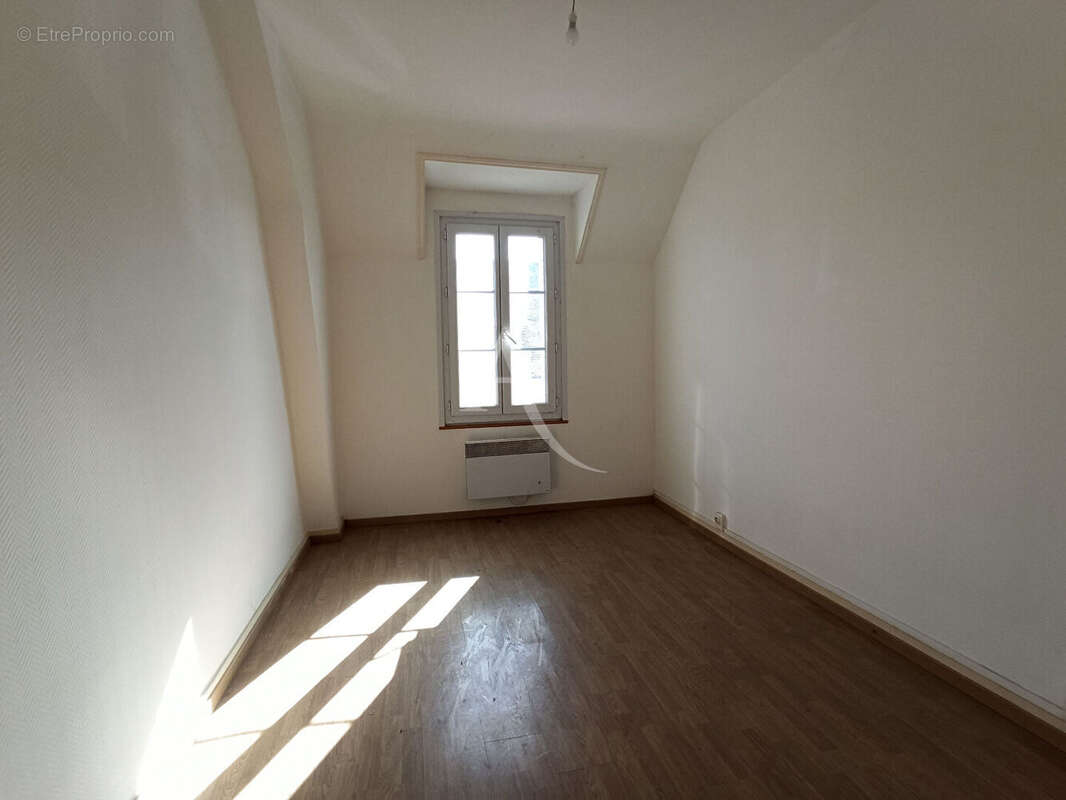 Maison à NOYERS-SUR-CHER