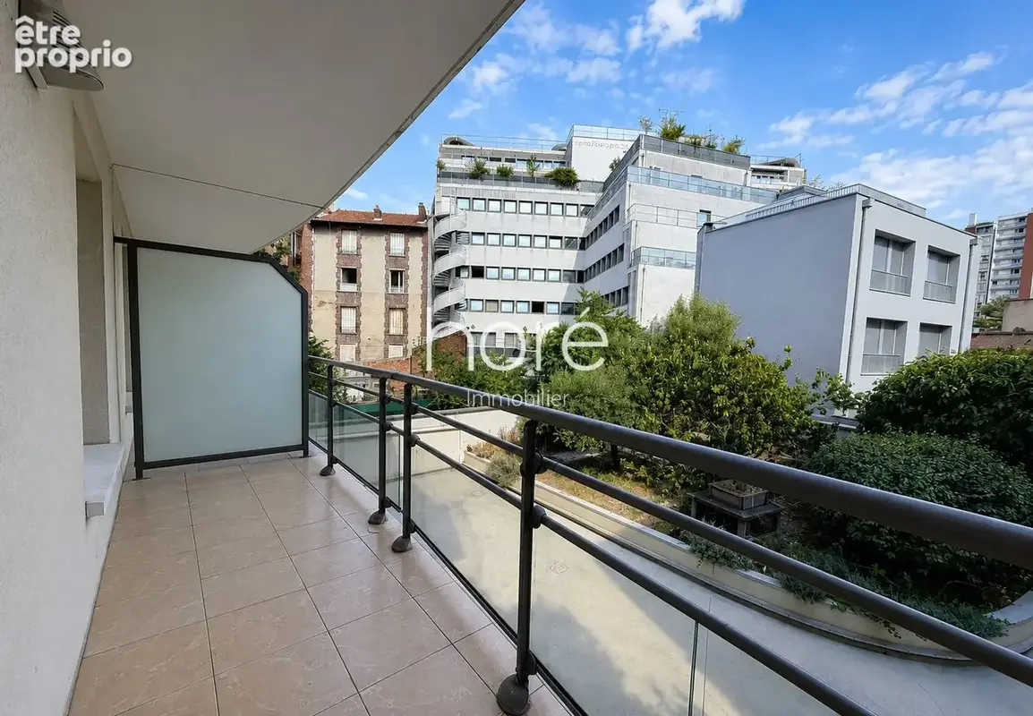 Photo Appartement à Asnieres-Sur-Seine au prix de 288 500€