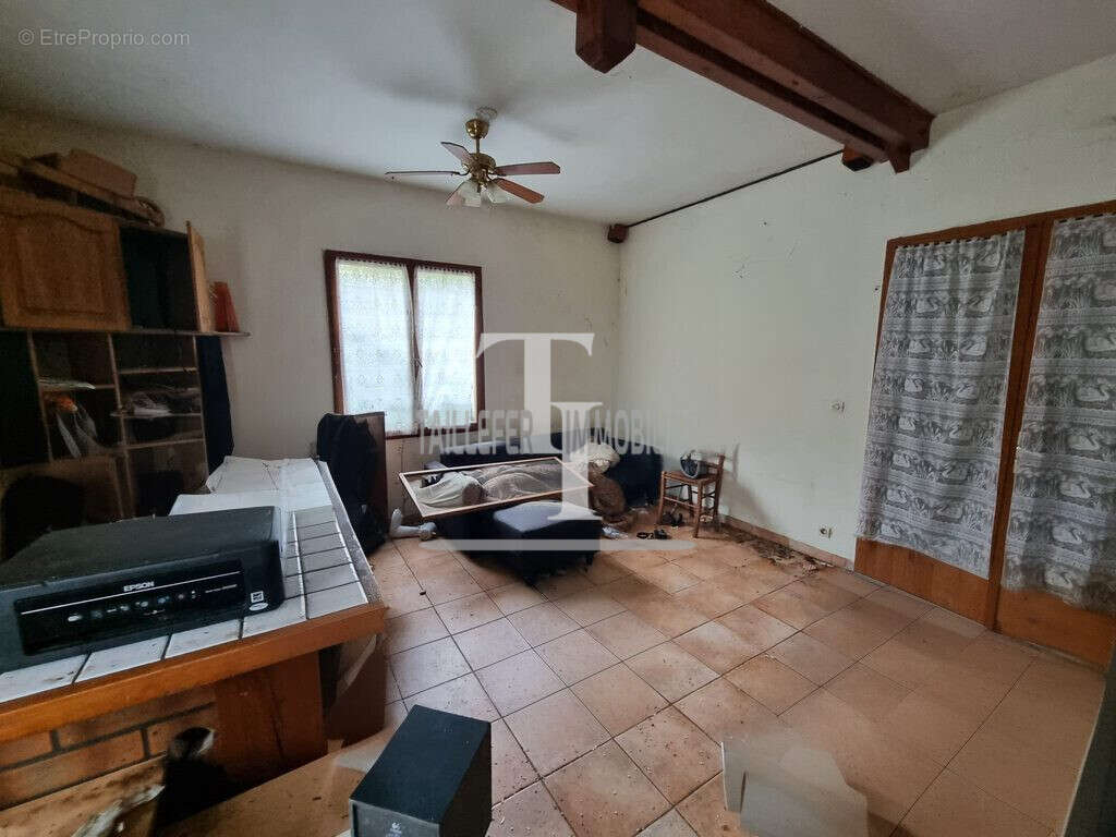 Maison à PETIT-BERSAC