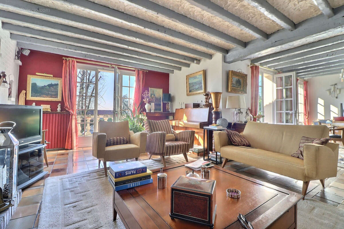 Maison à SAINT-LEU-LA-FORET