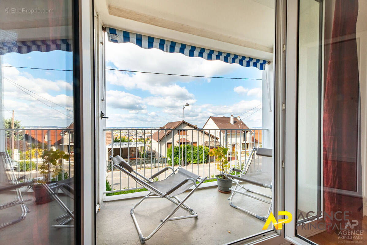 Appartement à RUEIL-MALMAISON