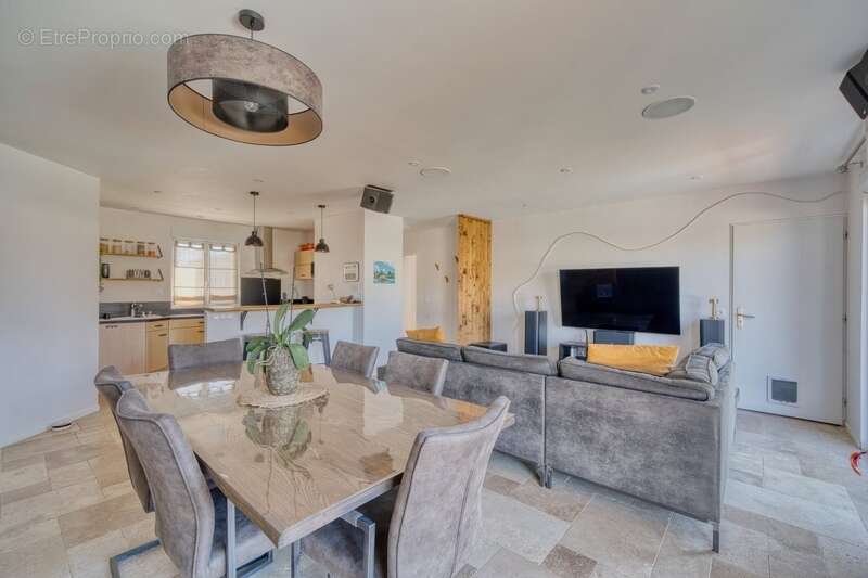 Maison à SAINT-AGNANT