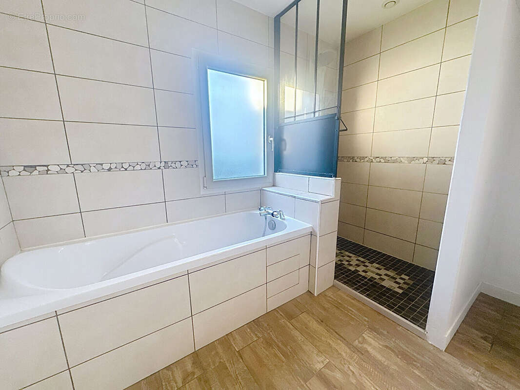 Maison à SAINT-MEDARD-EN-JALLES