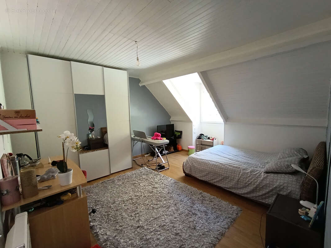 Maison à BURES-SUR-YVETTE