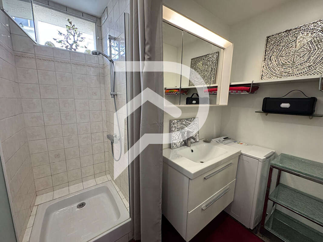 Appartement à COLOMBES