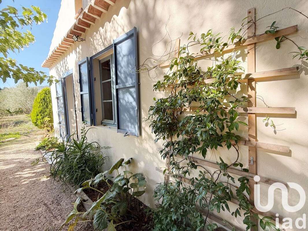 Photo 4 - Maison à SOLLIES-PONT