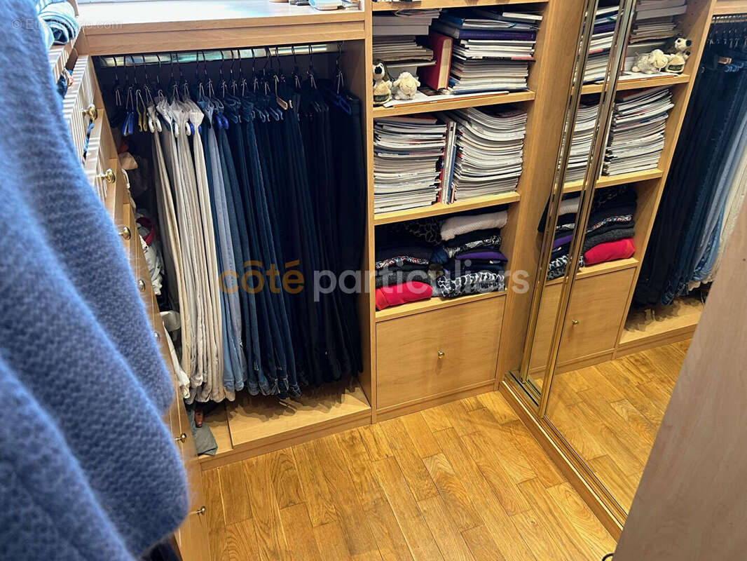 Maison à VILLENEUVE-LE-ROI