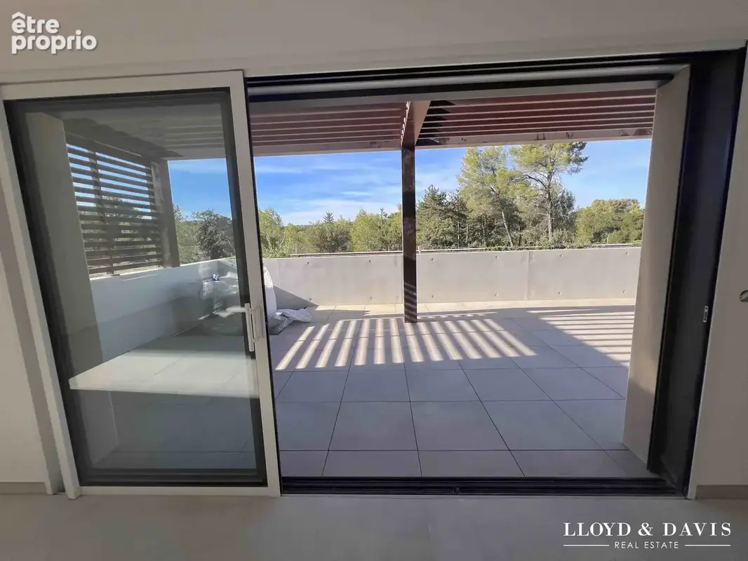 Appartement 4 pièces 102 m² à vendre à Saint-Clement-De-Riviere (34980) - photo 2