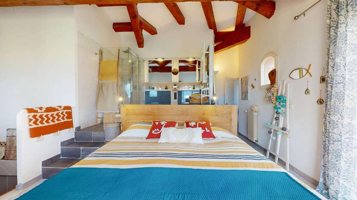 Maison 145 m² à Hyeres  - photo 8