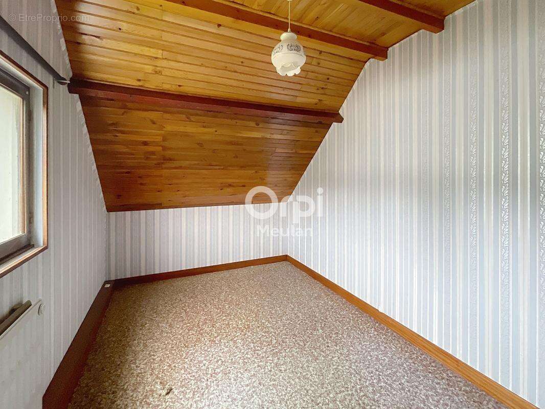 Maison à MEULAN