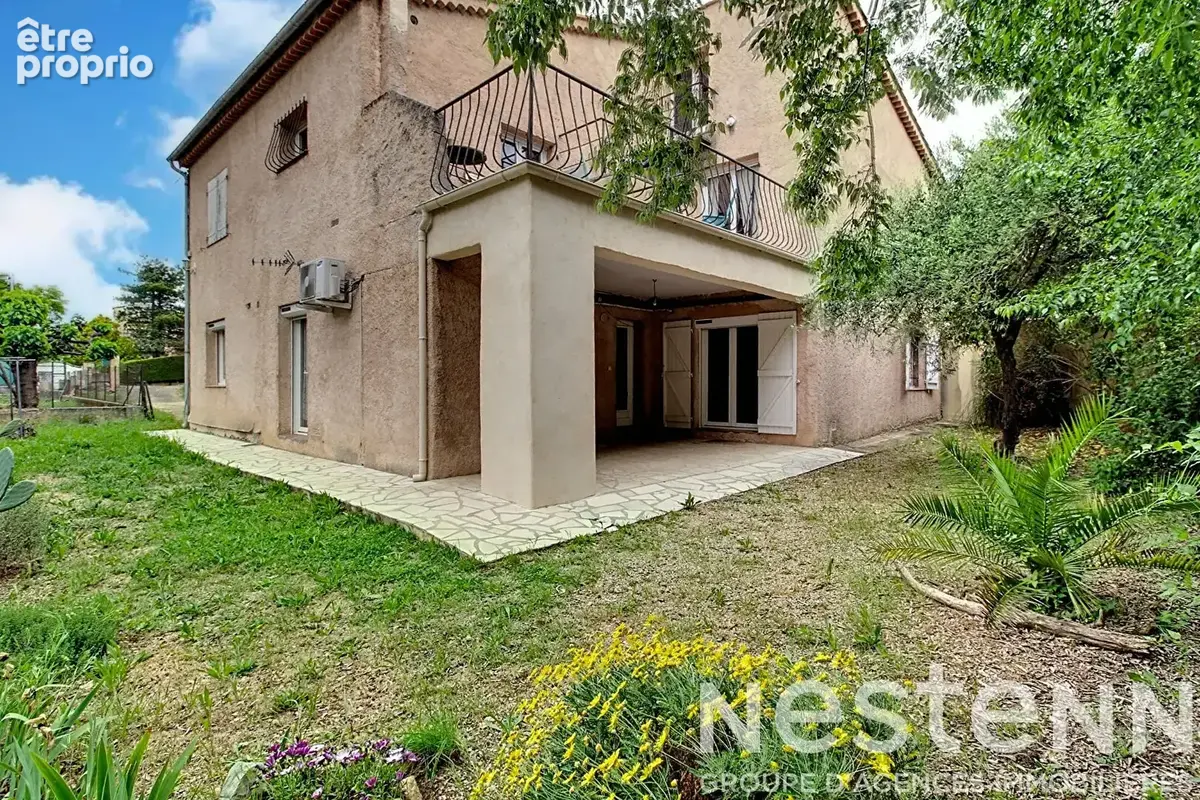 A VENDRE à DRAGUIGNAN - Proche centre-ville, rez-de-villa avec jardin privatif - photo 7