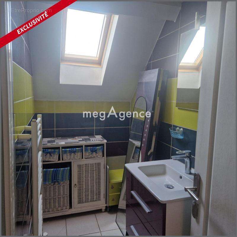 Maison à SAINT-CLAIR-DU-RHONE