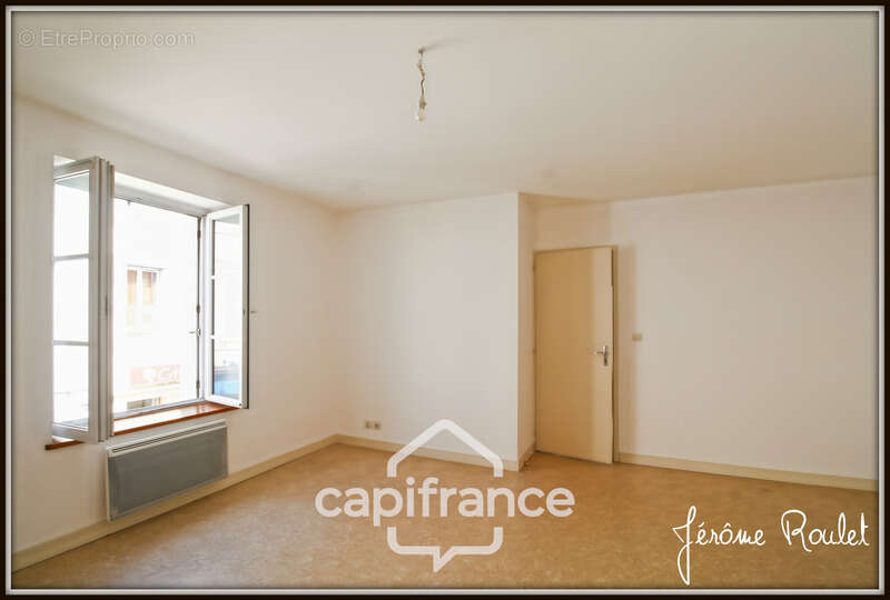 Appartement à NEUVILLE-DE-POITOU