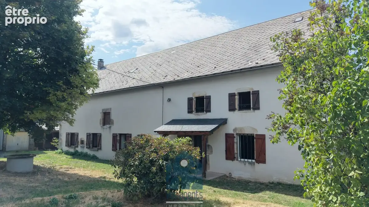 Maison à BRIFFONS