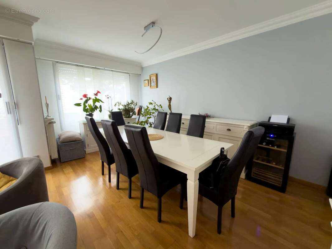 Appartement à LE RAINCY