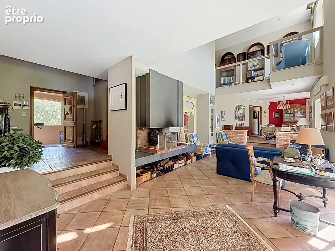 Maison d'exception 260 m²  4 chambres Piscine Terrain 3 000 m² Garage 30 m² - photo 6