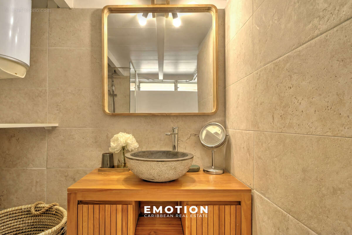 Appartement à LE GOSIER