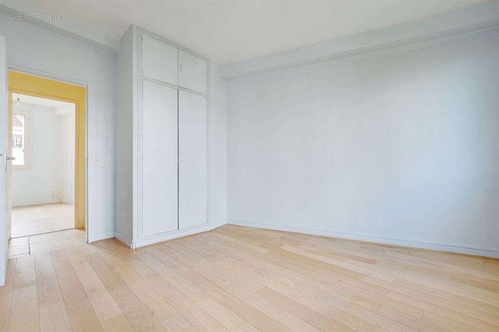 Appartement à PARIS-20E