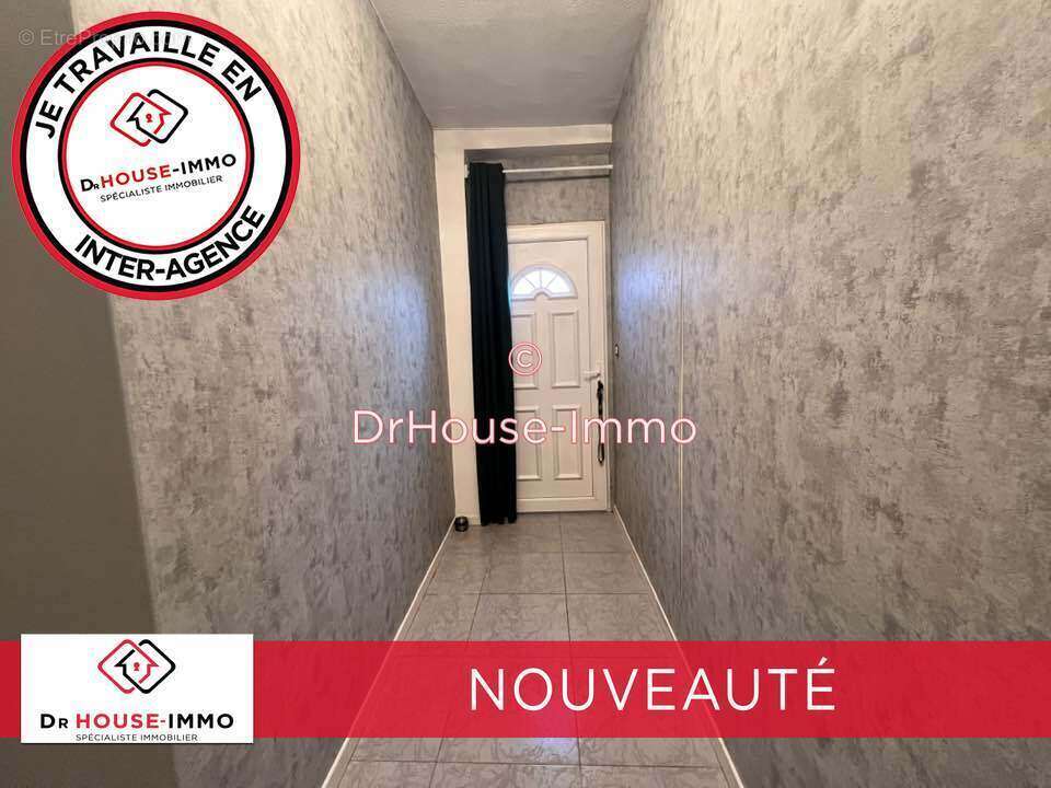 Maison à QUIEVRECHAIN