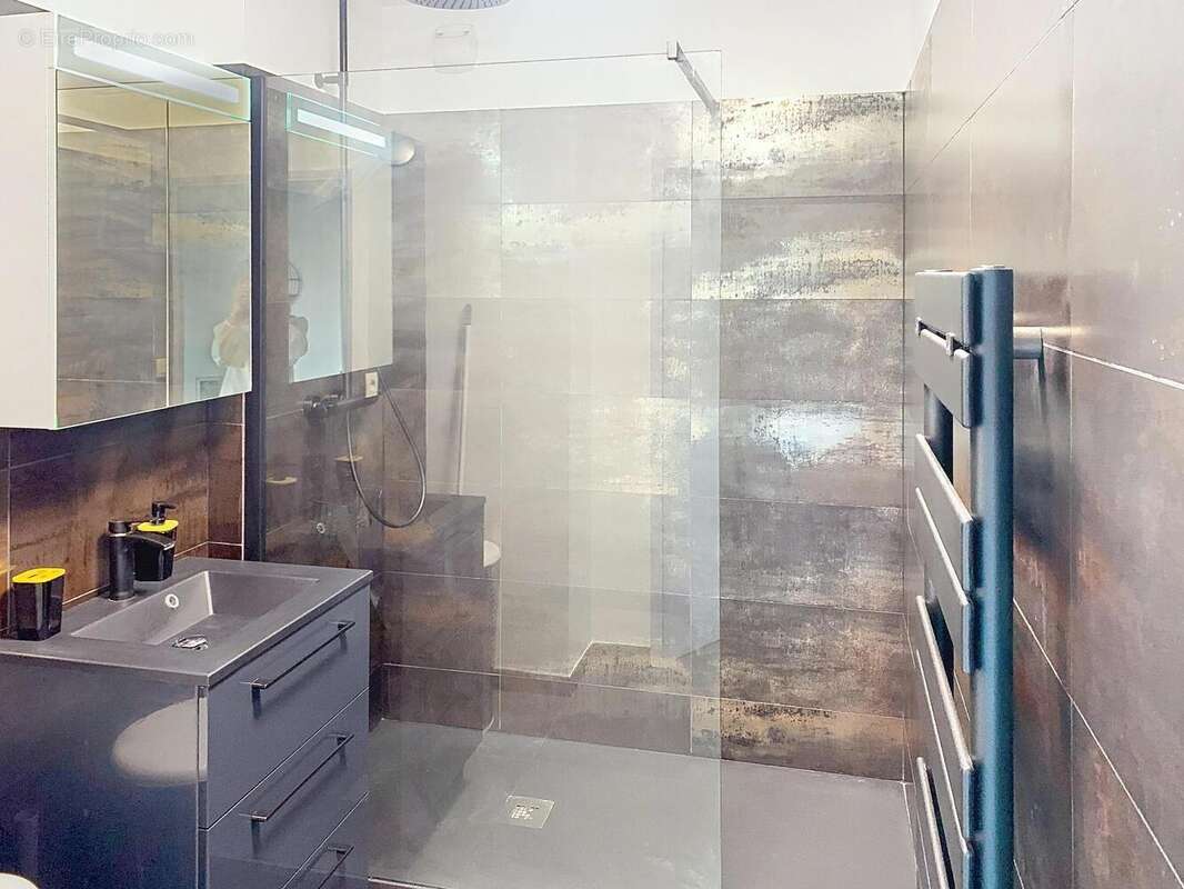   - Appartement à BLAGNAC