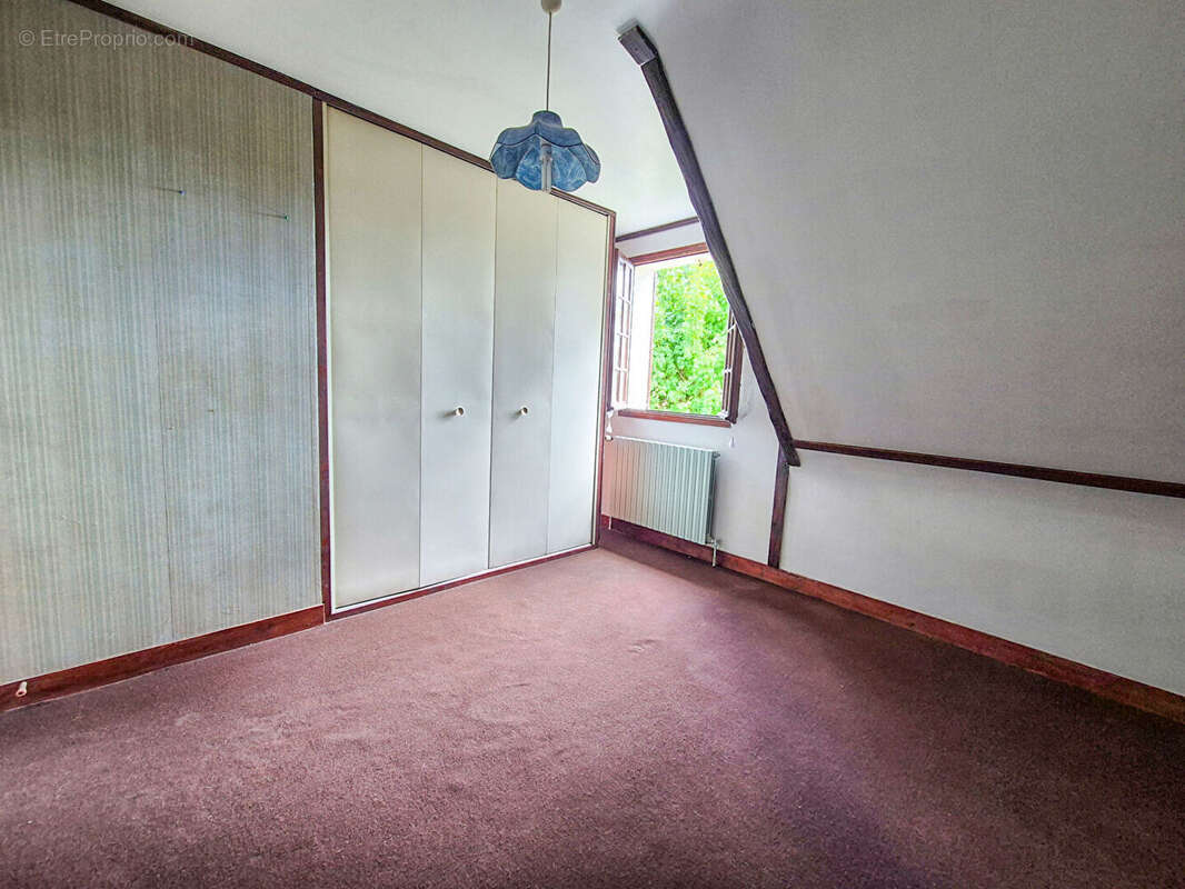 Maison à SIVRY-COURTRY