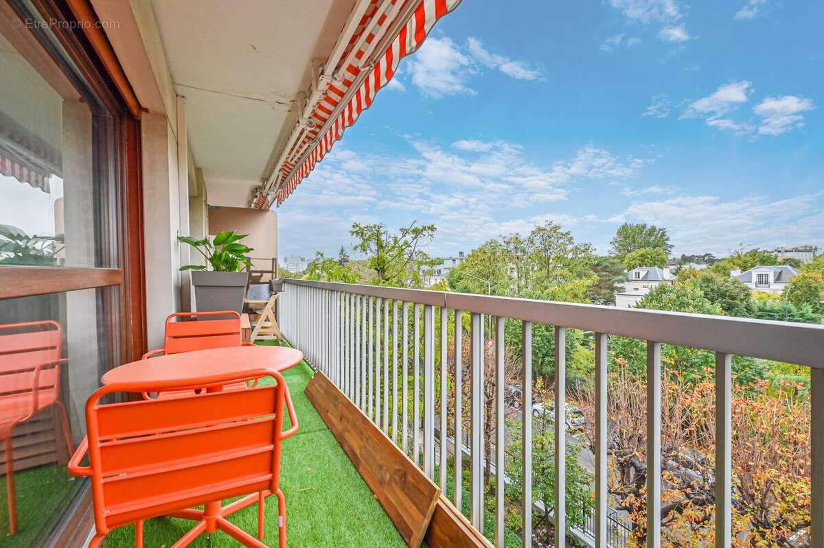 Appartement à NOGENT-SUR-MARNE