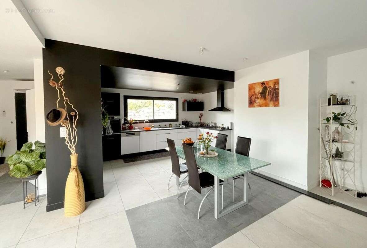 Photo 2 - Maison à MONTASTRUC-LA-CONSEILLERE