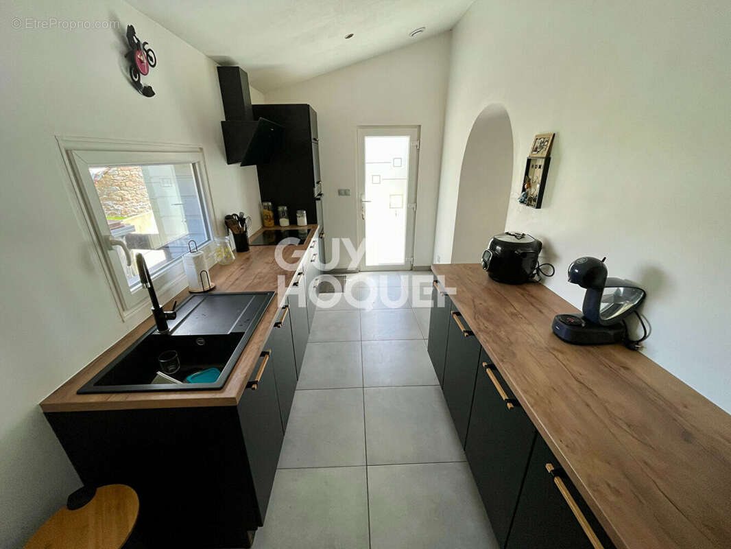 Maison à SAINT-GUINOUX