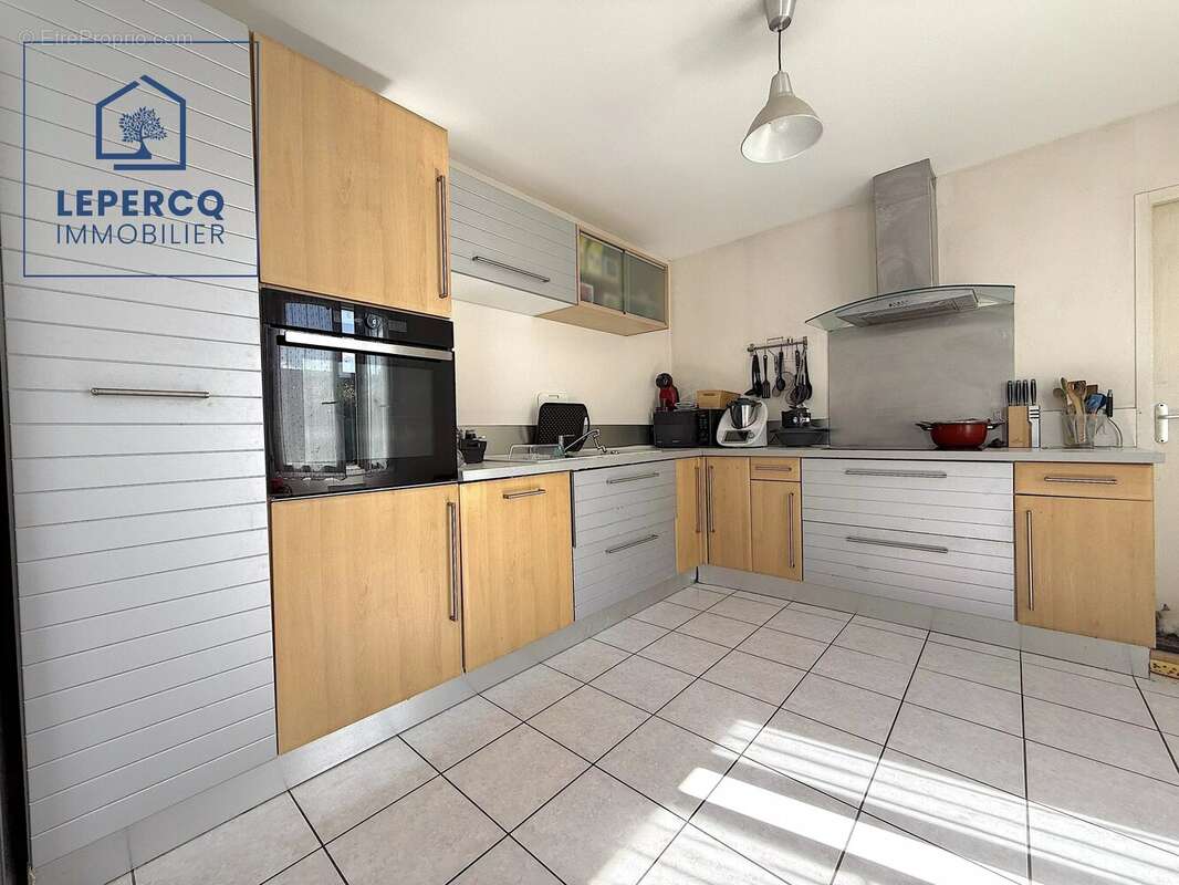 Maison 5 pièces 122 m² - photo 5