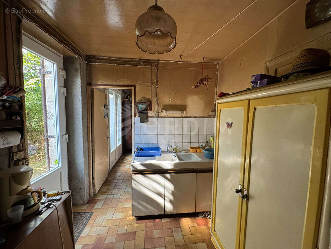 Maison à POUILLY-SUR-LOIRE