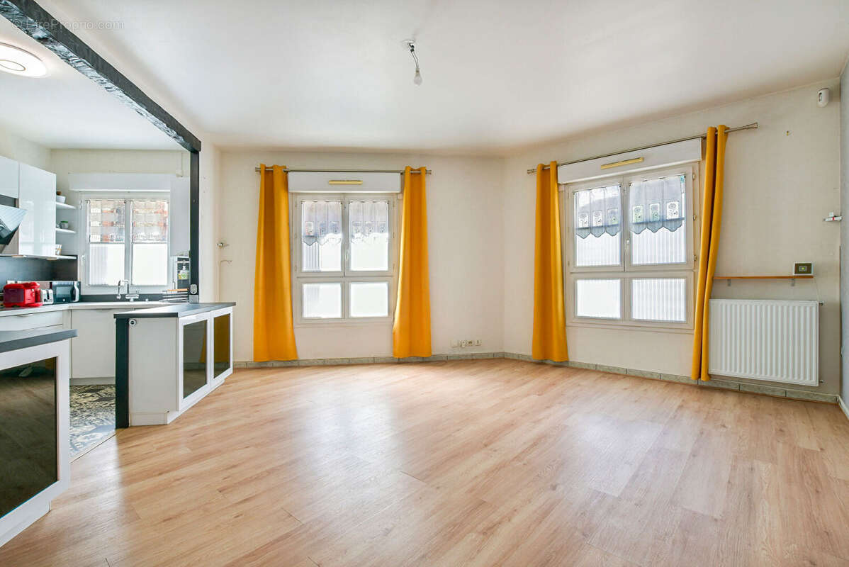Appartement  3 pièce(s) - photo 2