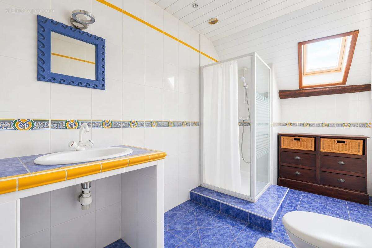 Ensemble maison + studio loué à Linas, 133 m² - photo 7