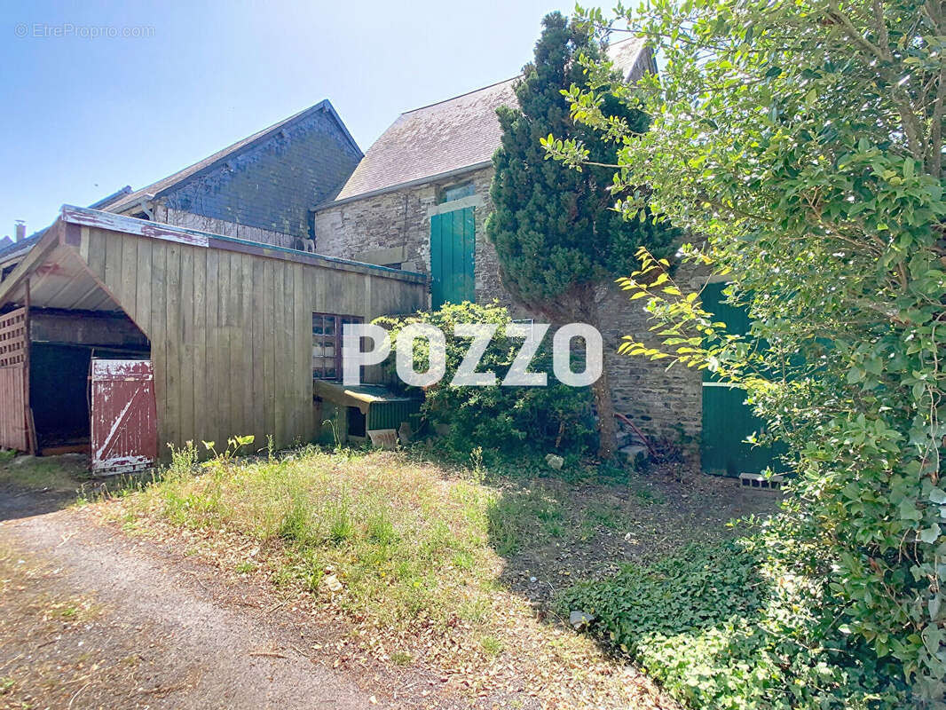 Maison à AUCEY-LA-PLAINE