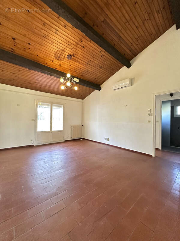 Maison à SAINT-CYPRIEN