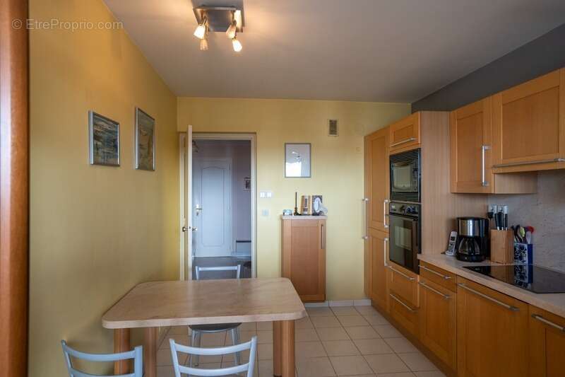 Appartement à BRON