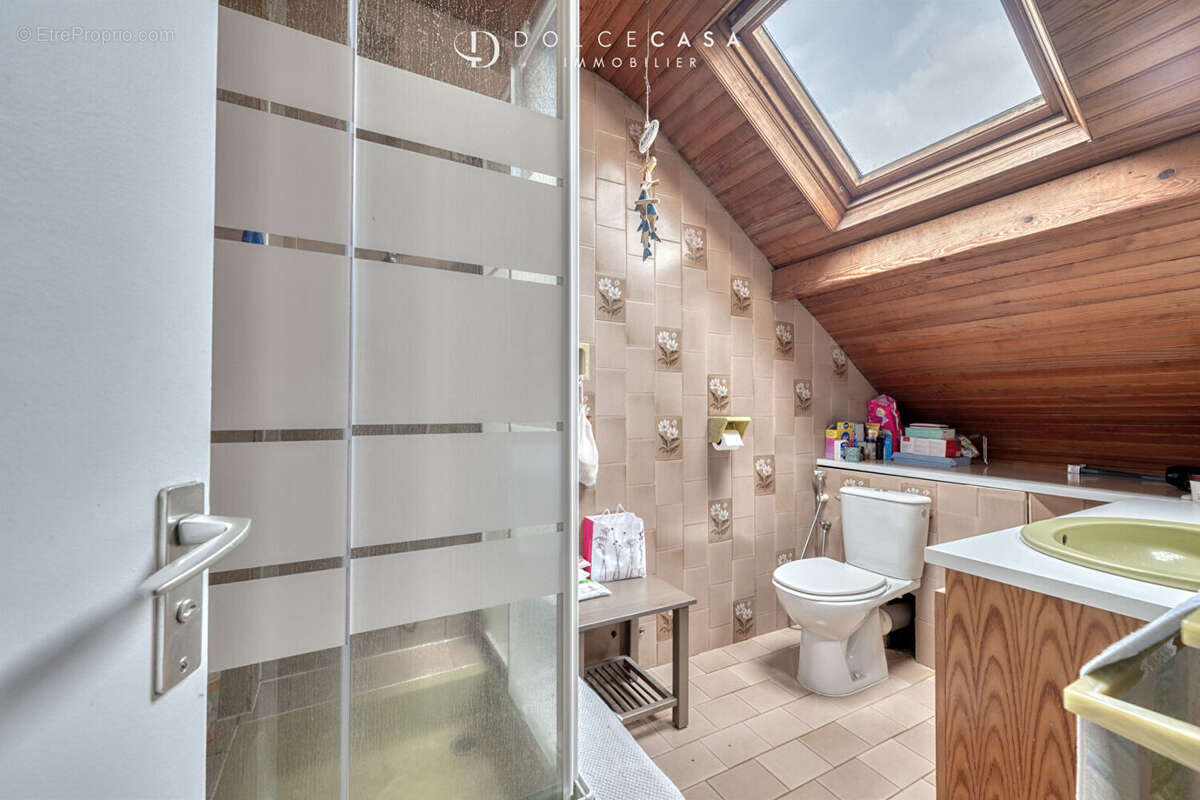 Maison à LE PERREUX-SUR-MARNE