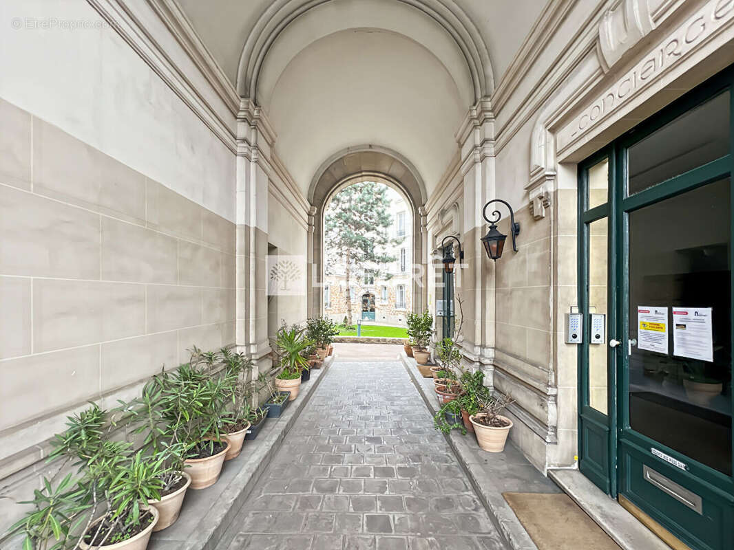 Appartement à MAISONS-ALFORT