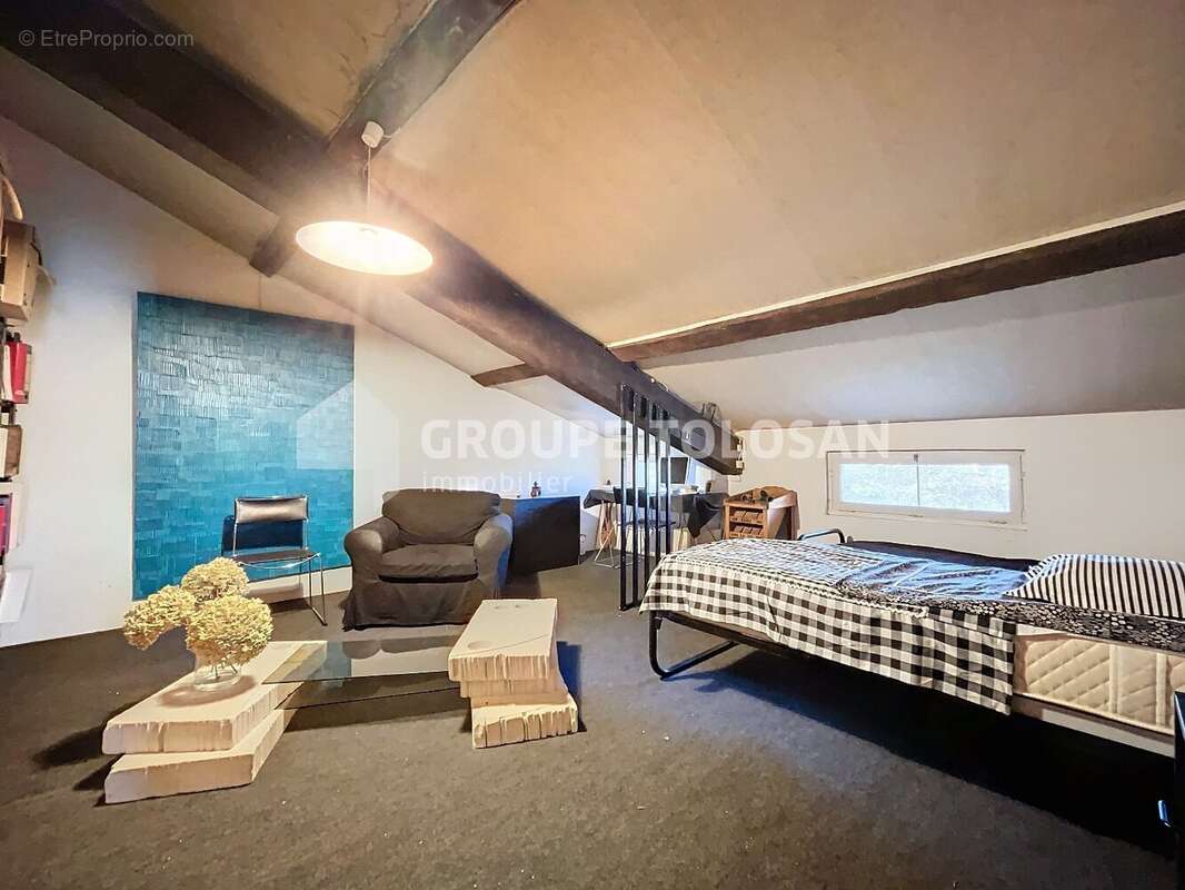 Maison à LAVERNOSE-LACASSE