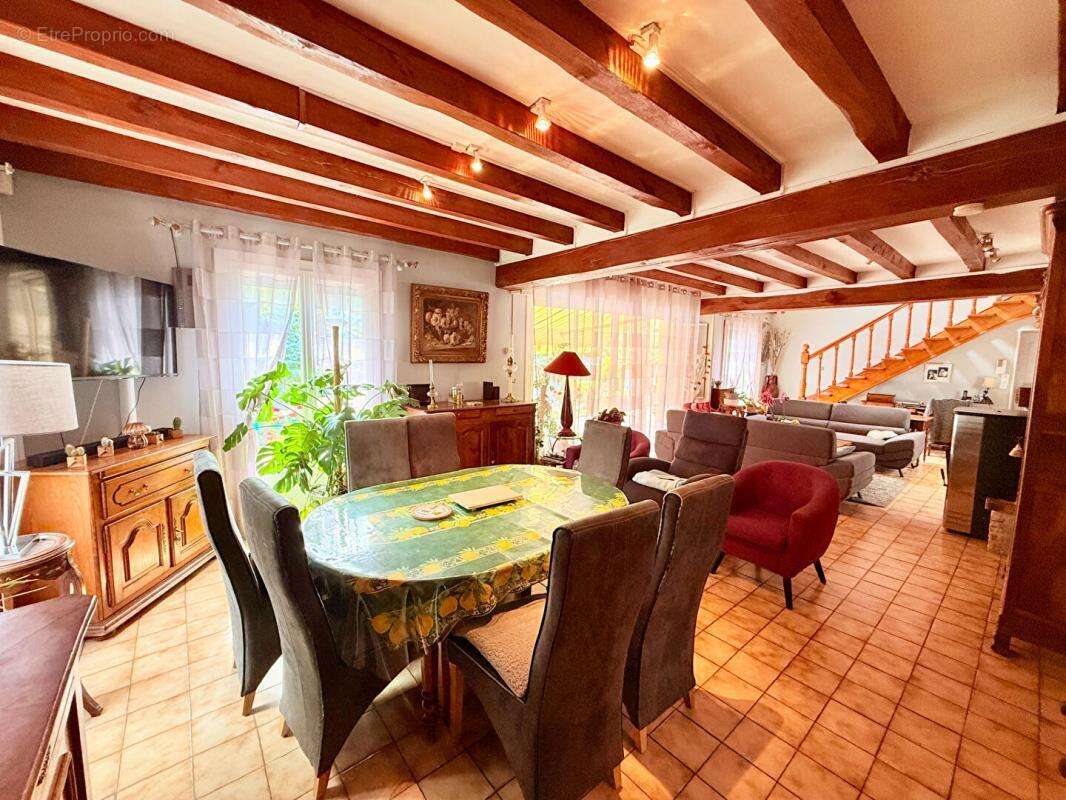 Maison de caractère 250 m² , 10 pièces sur Terrain 1000 m² à Joigny - photo 7